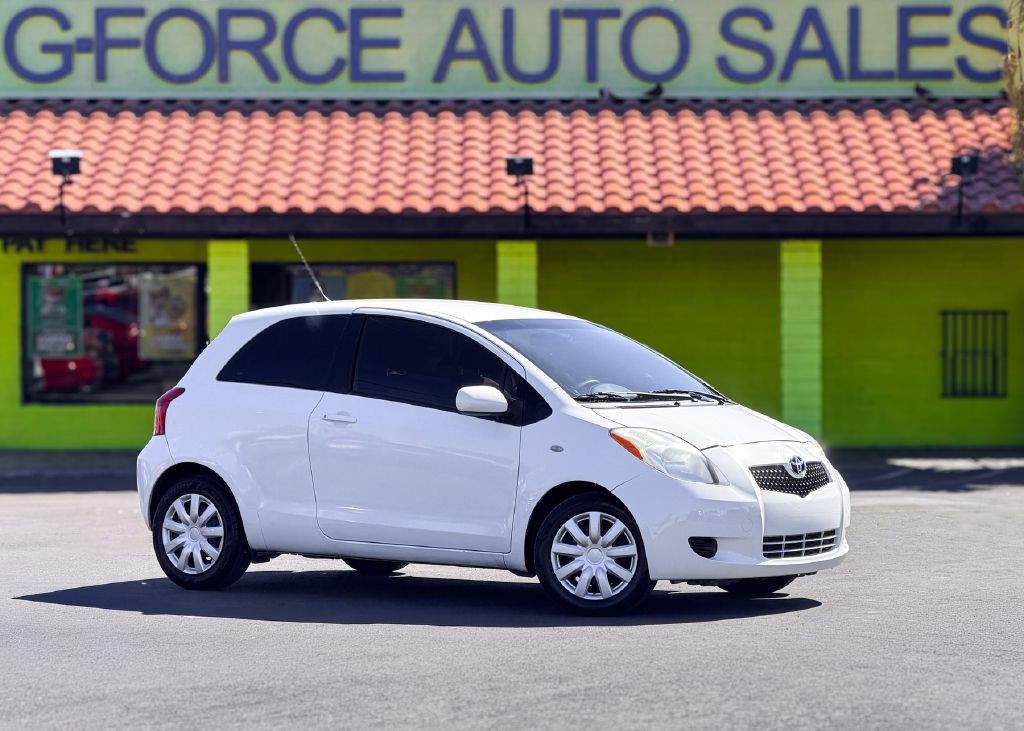 2008 Toyota Yaris Image 1