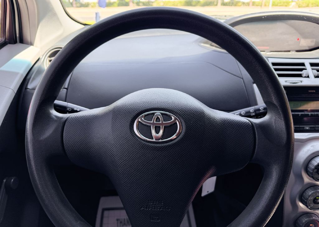 2008 Toyota Yaris Image 21