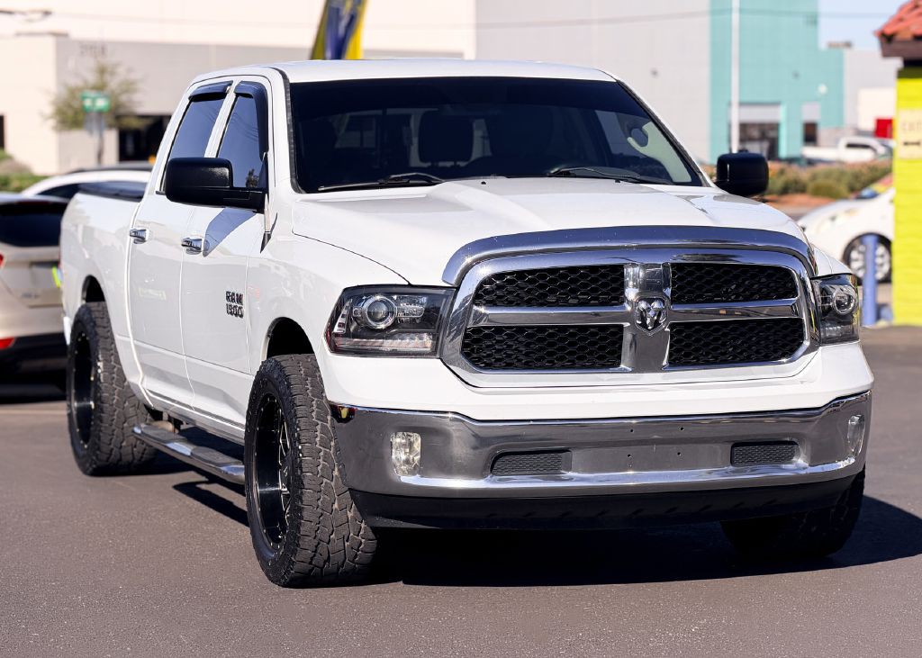 2015 RAM 1500 Image 3