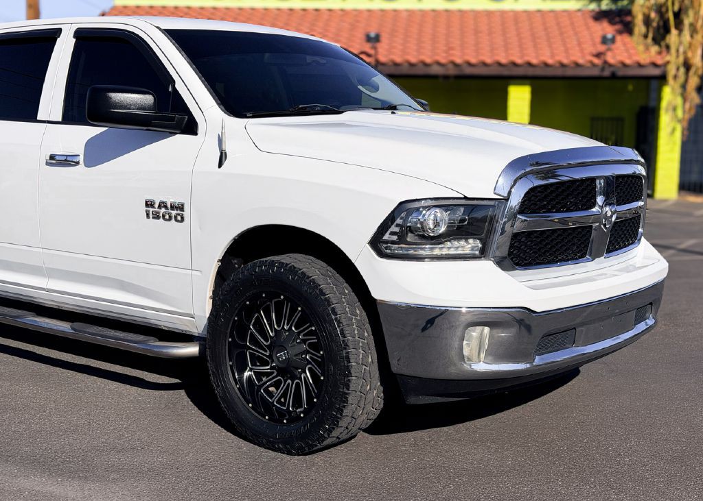 2015 RAM 1500 Image 12