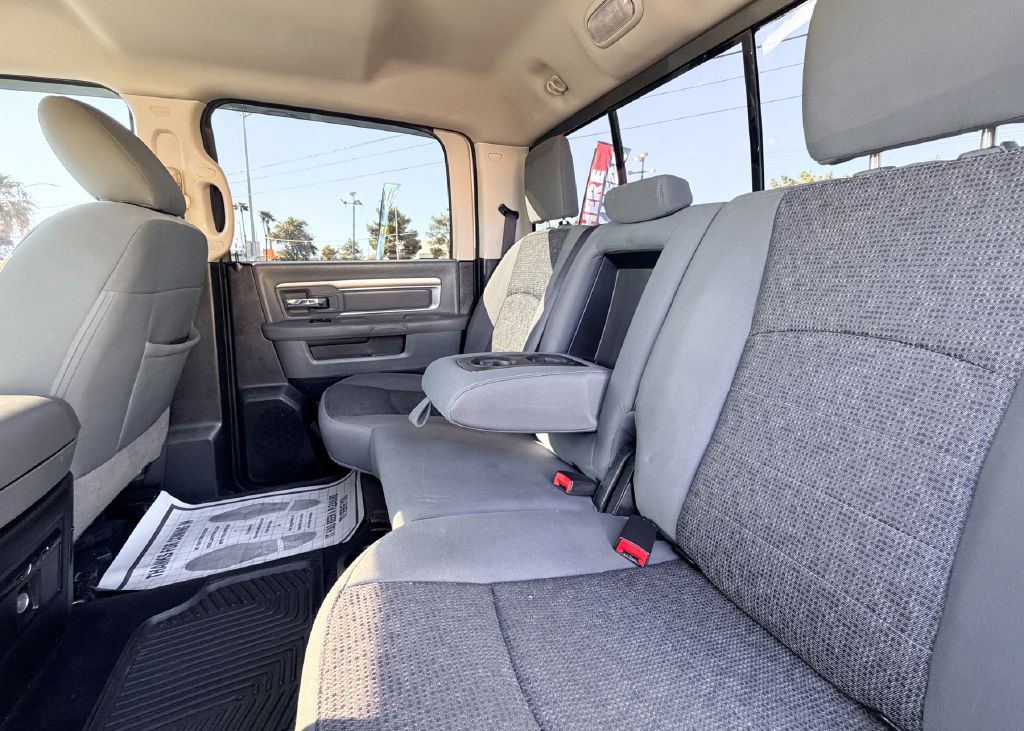 2015 RAM 1500 Image 19