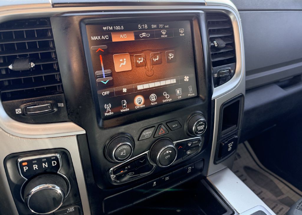 2015 RAM 1500 Image 32