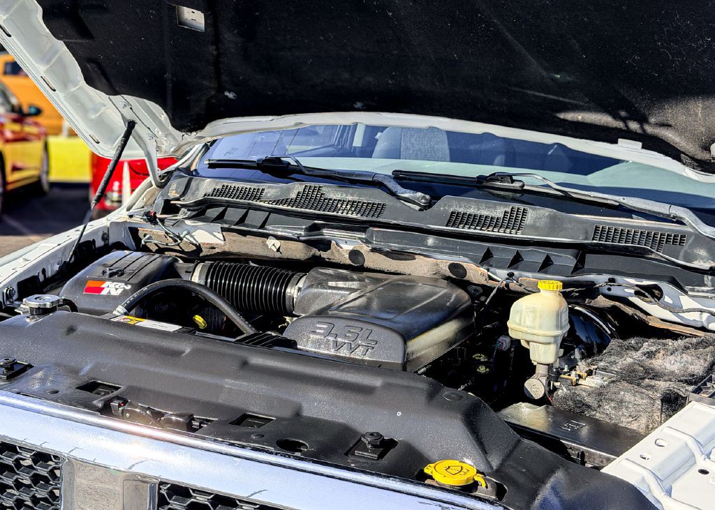 2015 RAM 1500 Image 34