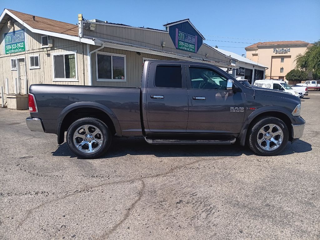2015 RAM 1500 Image 4