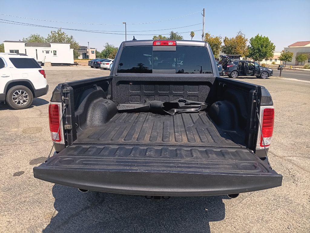 2015 RAM 1500 Image 7