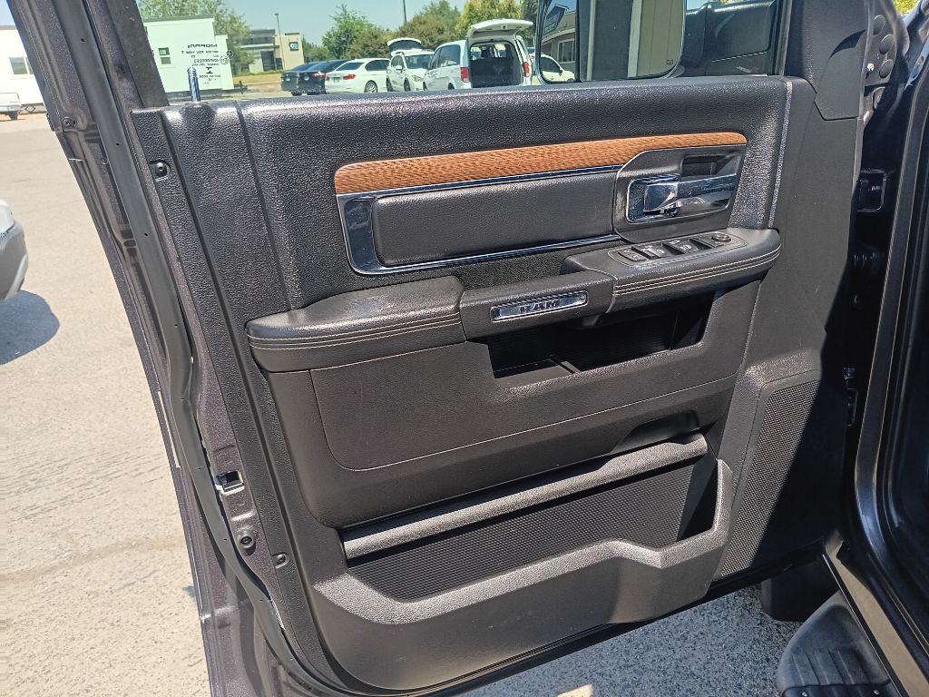 2015 RAM 1500 Image 8