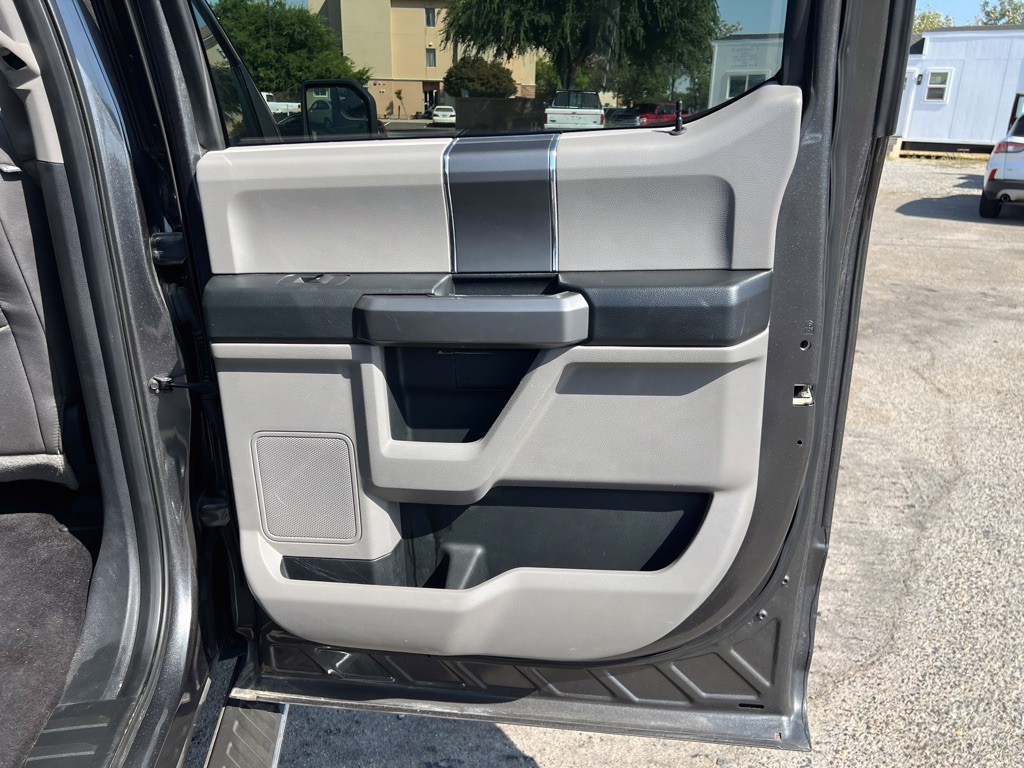 2016 Ford F-150 Image 21