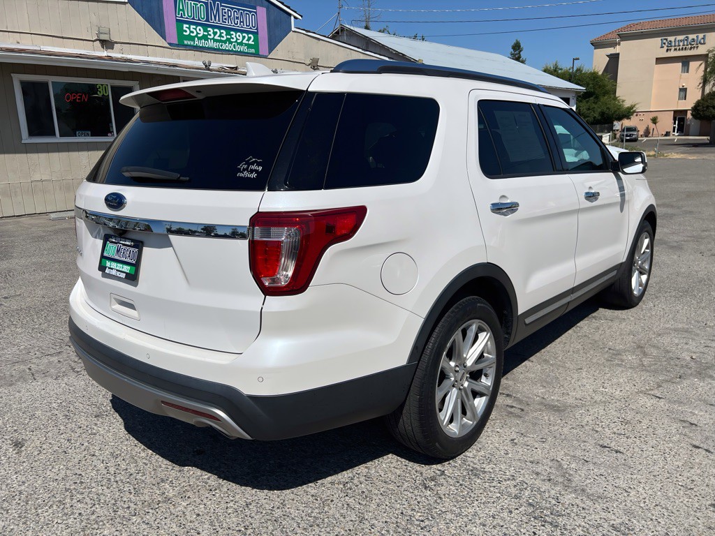 2016 Ford Explorer Image 5