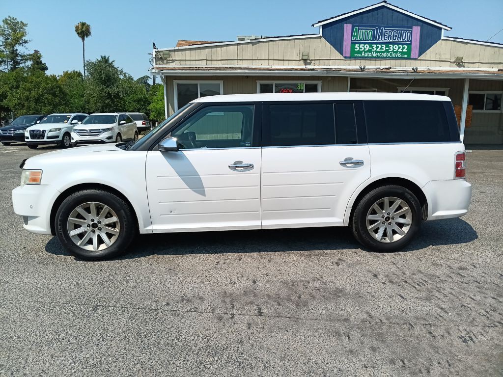 2011 Ford Flex Image 3