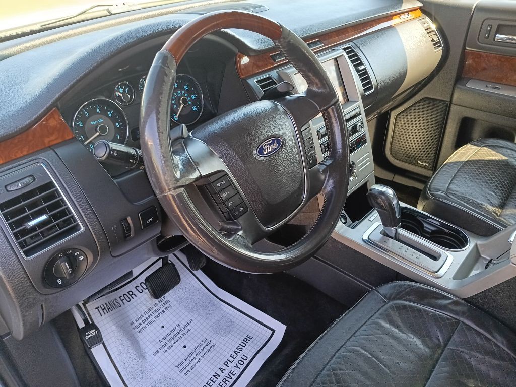 2011 Ford Flex Image 10