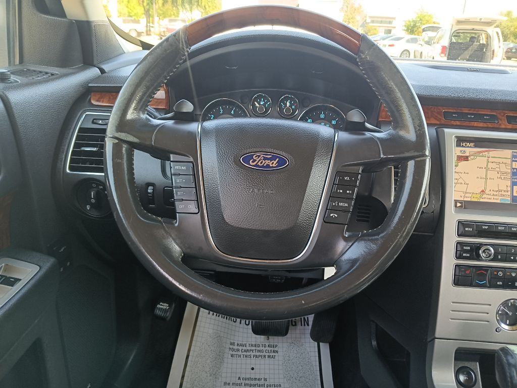 2011 Ford Flex Image 12