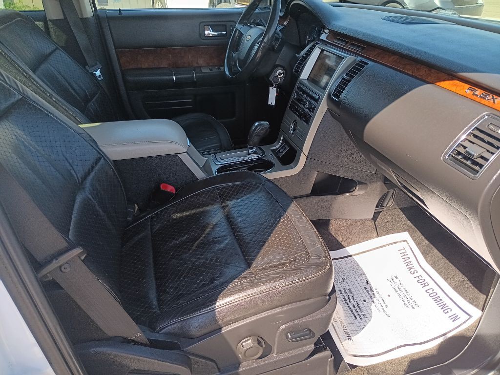 2011 Ford Flex Image 21