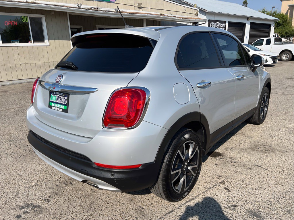 2016 FIAT 500 Image 5