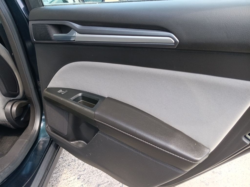 2014 Ford Fusion Image 18