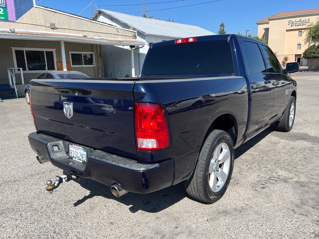2015 RAM 1500 Image 5