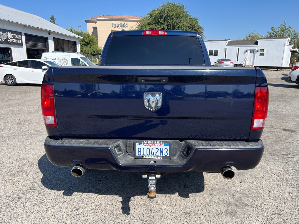 2015 RAM 1500 Image 6