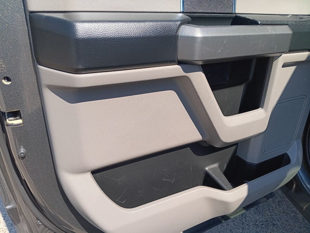 2016 Ford F-150 Image 12