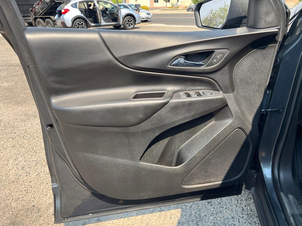 2019 Chevrolet Equinox Image 7