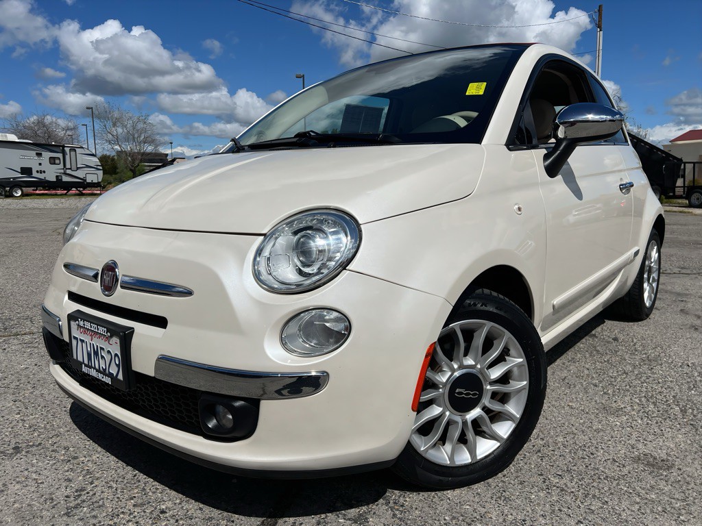 2013 FIAT 500 Image 1