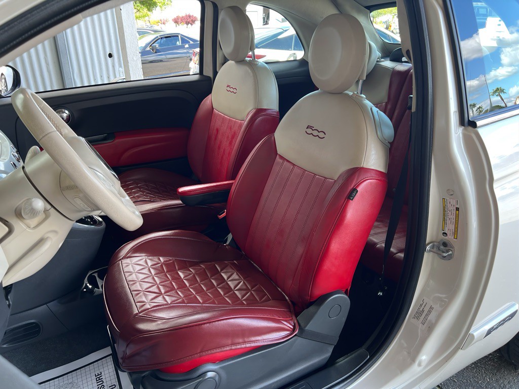 2013 FIAT 500 Image 14