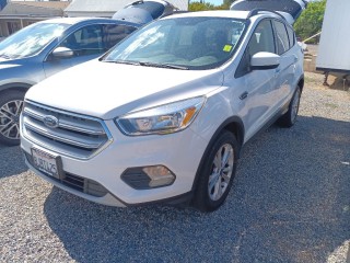 Image for 2018 Ford Escape SE ID: 6860152