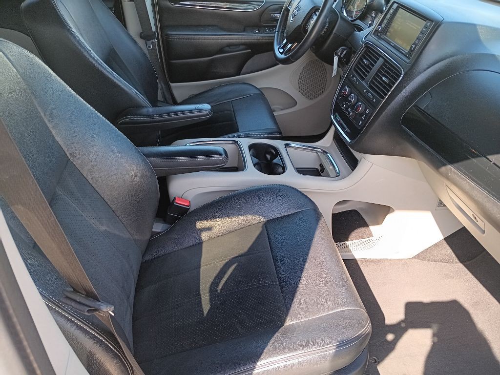 2017 Dodge Grand Caravan Image 15