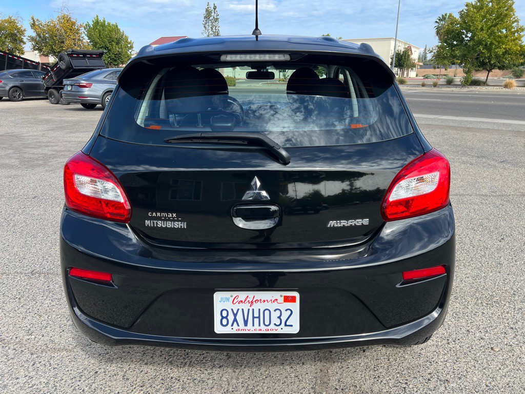 2017 Mitsubishi Mirage Image 8