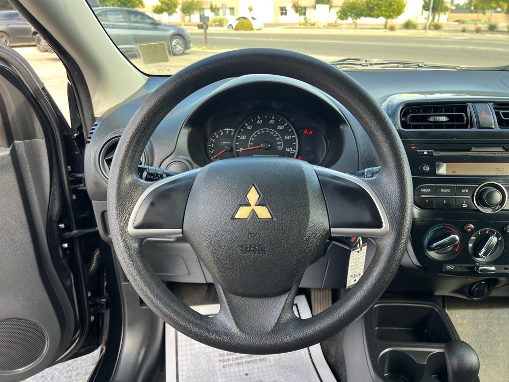 2017 Mitsubishi Mirage Image 13