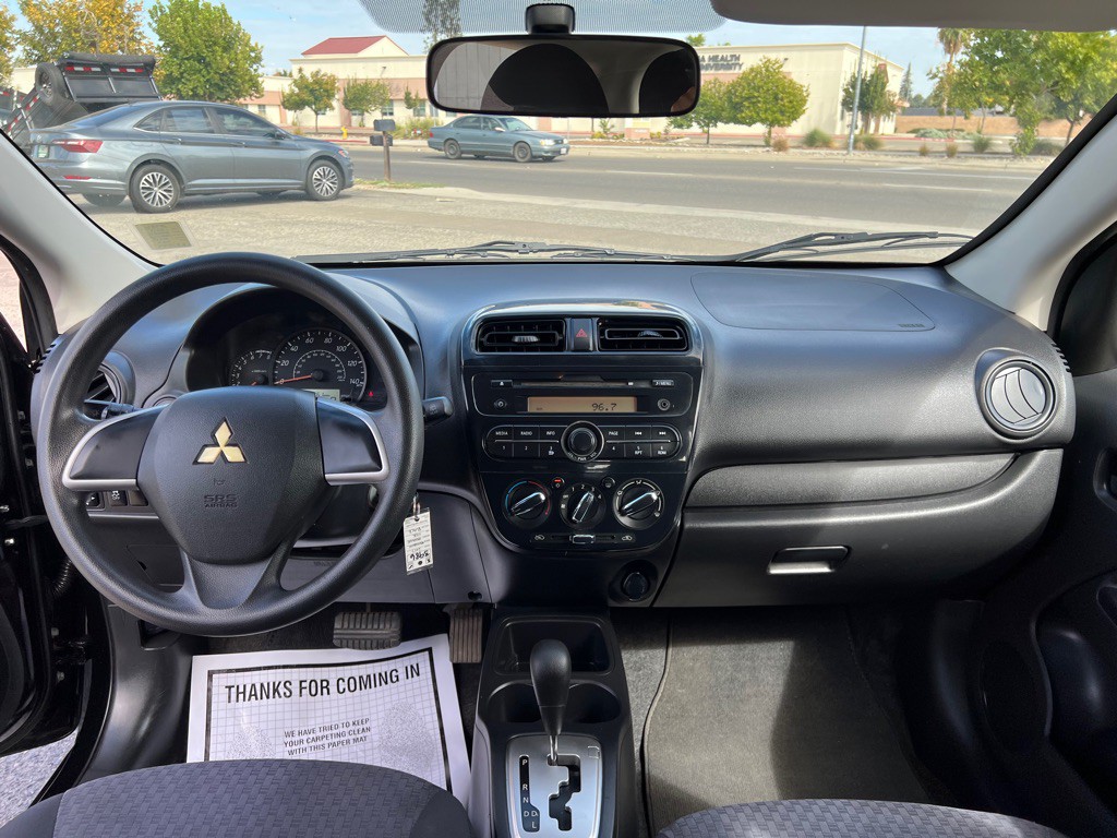 2017 Mitsubishi Mirage Image 15