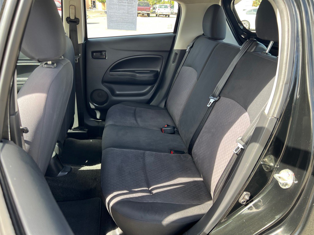 2017 Mitsubishi Mirage Image 20