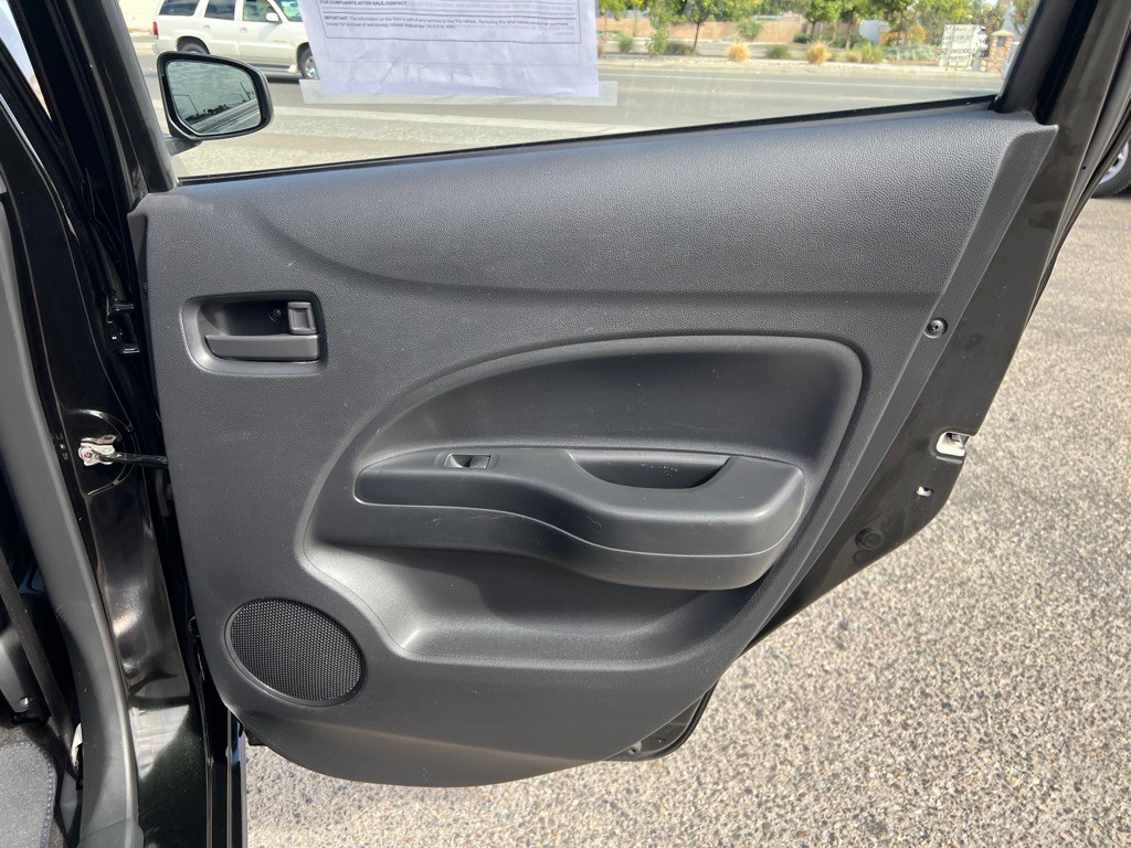 2017 Mitsubishi Mirage Image 22