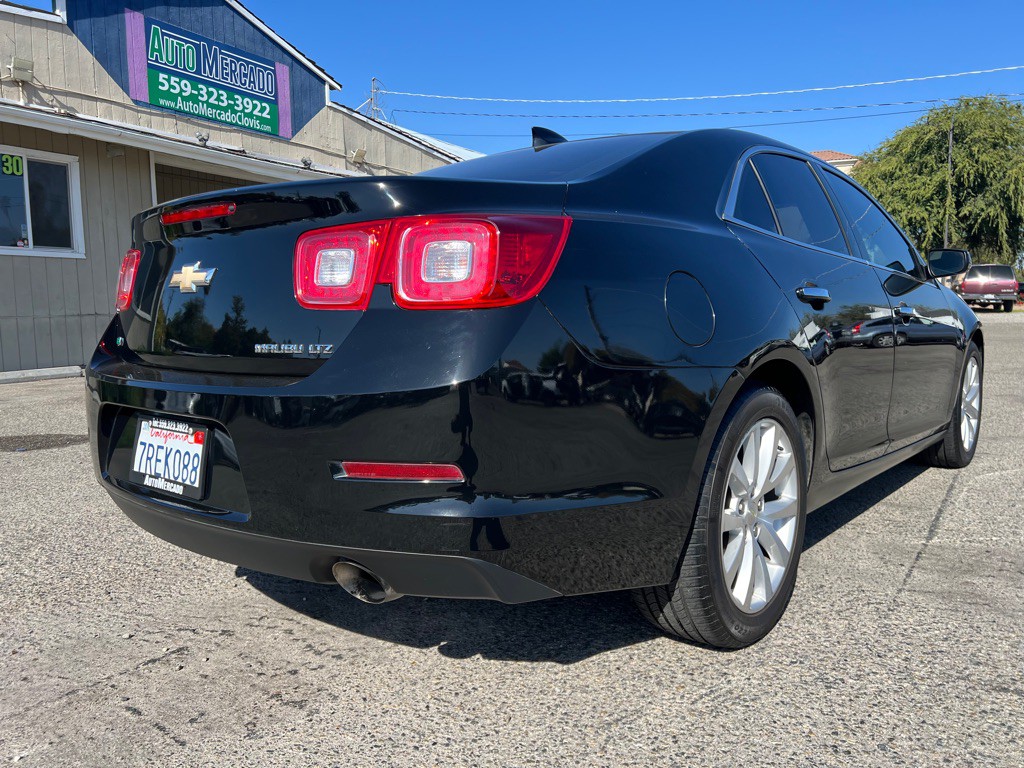 2016 Chevrolet Malibu Image 6