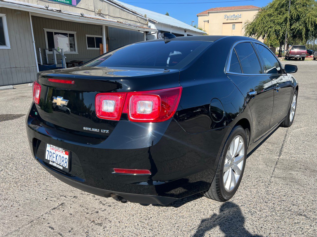 2016 Chevrolet Malibu Image 7
