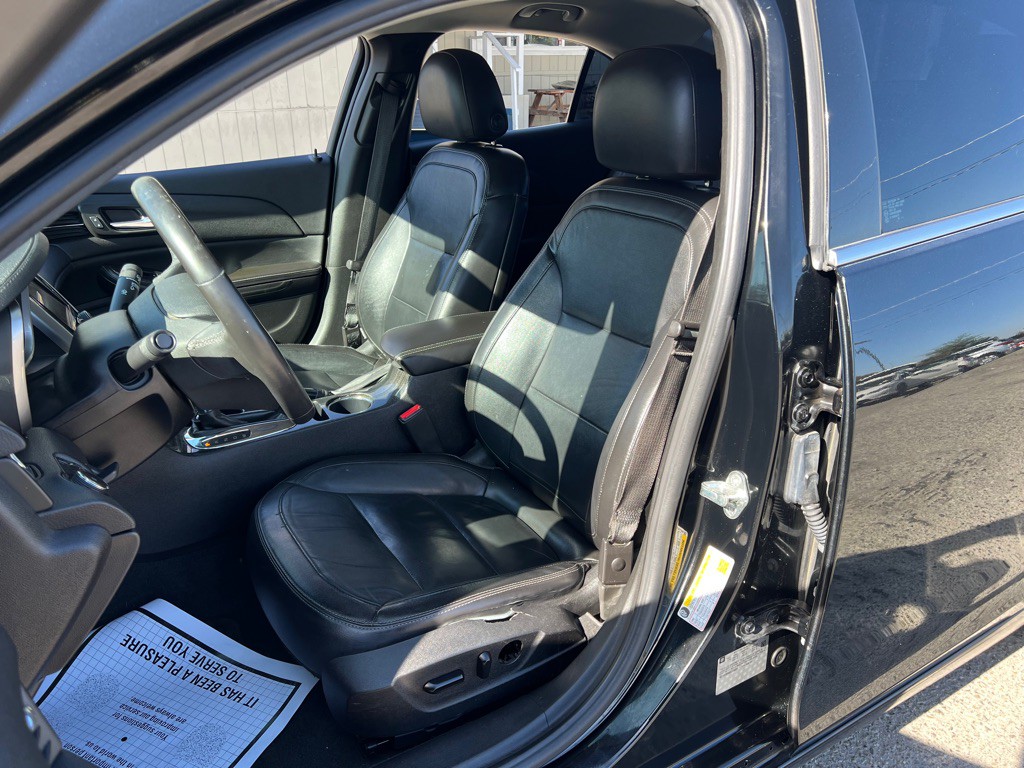 2016 Chevrolet Malibu Image 10