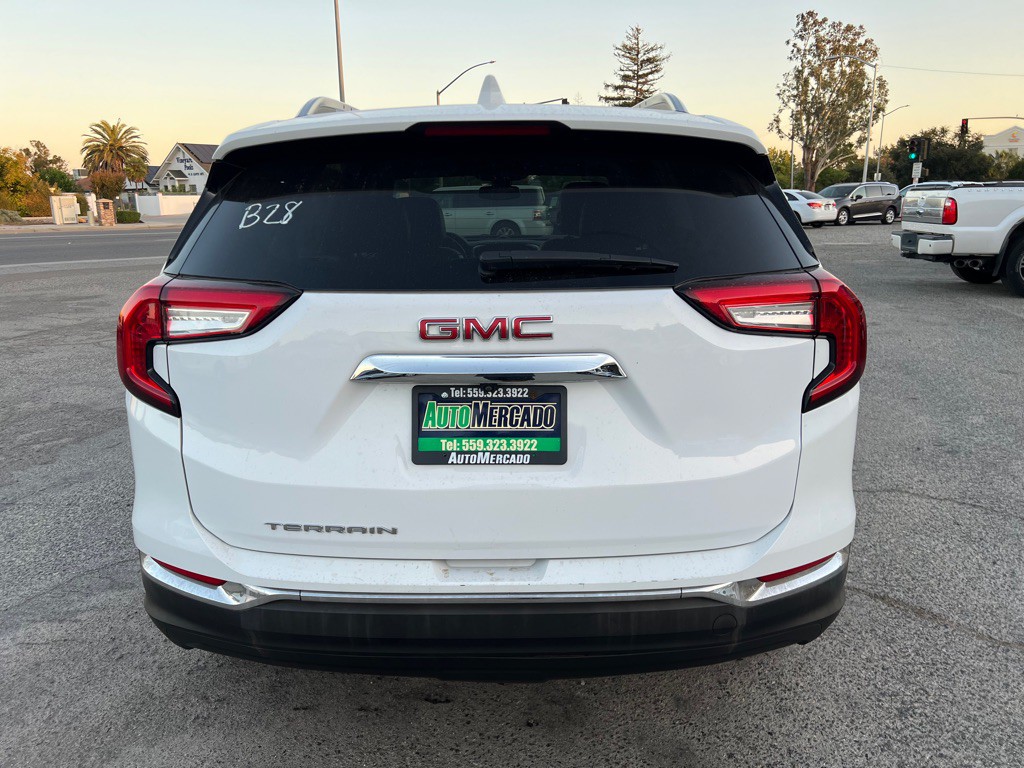 2023 GMC Terrain Image 7