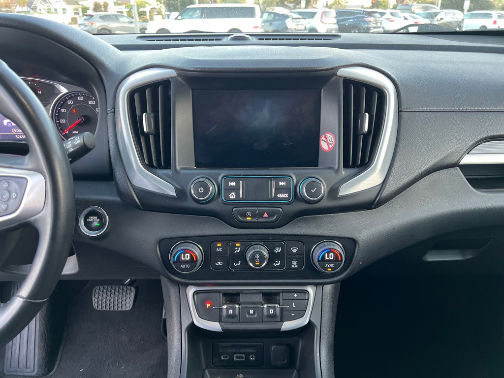 2023 GMC Terrain Image 12