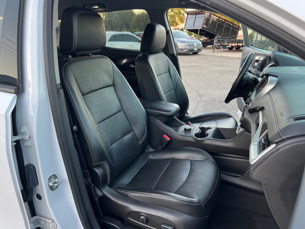 2023 GMC Terrain Image 15