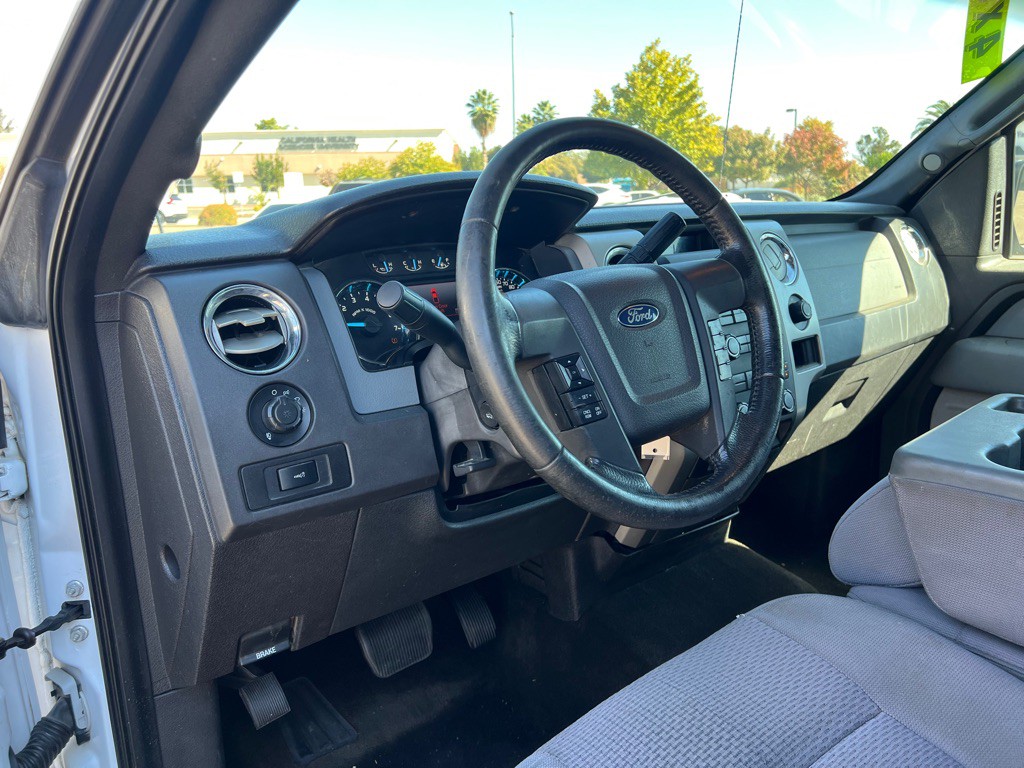 2012 Ford F-150 Image 9