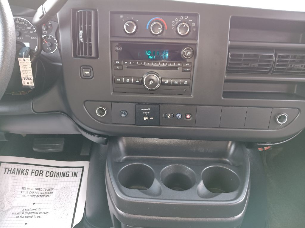 2012 Chevrolet Express Image 13