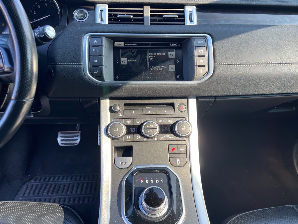 2016 Land Rover Range Rover Evoque Image 12