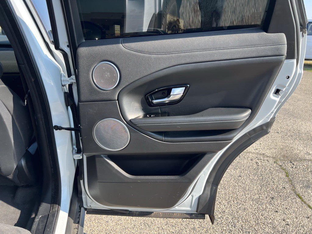 2016 Land Rover Range Rover Evoque Image 20