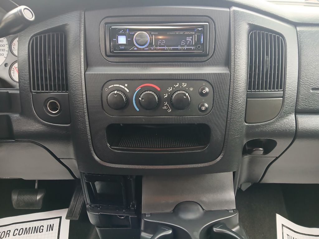 2005 Dodge Ram 1500 Image 13