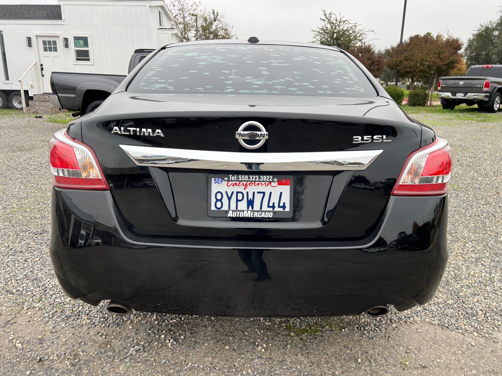 2013 Nissan Altima Image 9