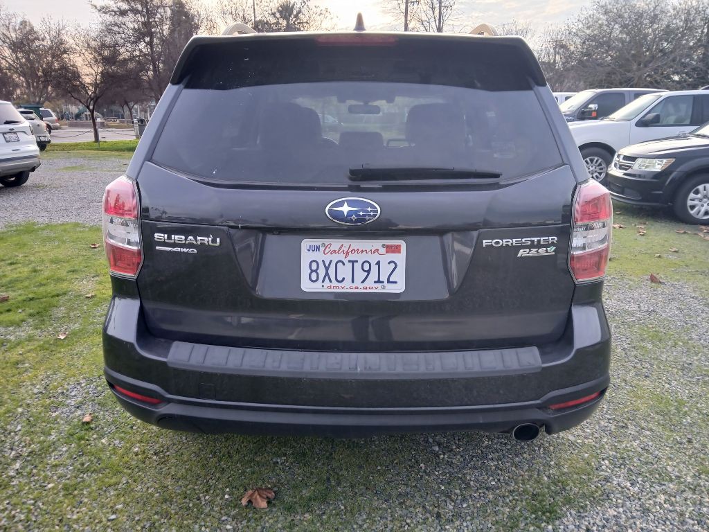 2016 Subaru Forester Image 6