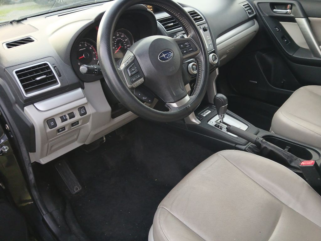 2016 Subaru Forester Image 8