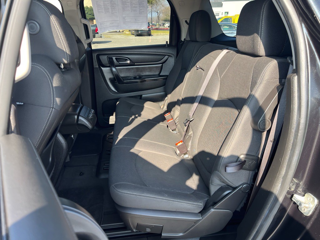 2015 GMC Acadia Image 19