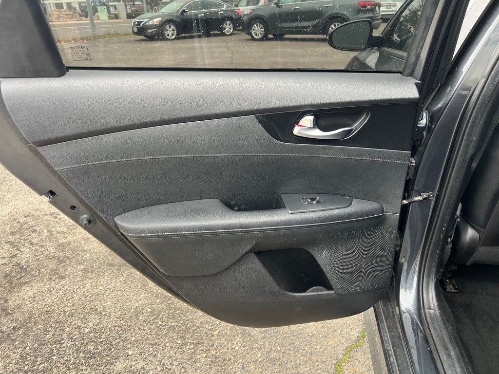 2021 Kia Forte Image 13