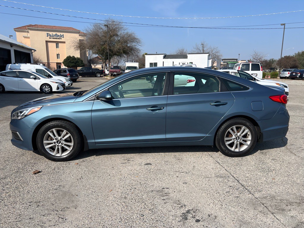 2016 Hyundai Sonata Image 4