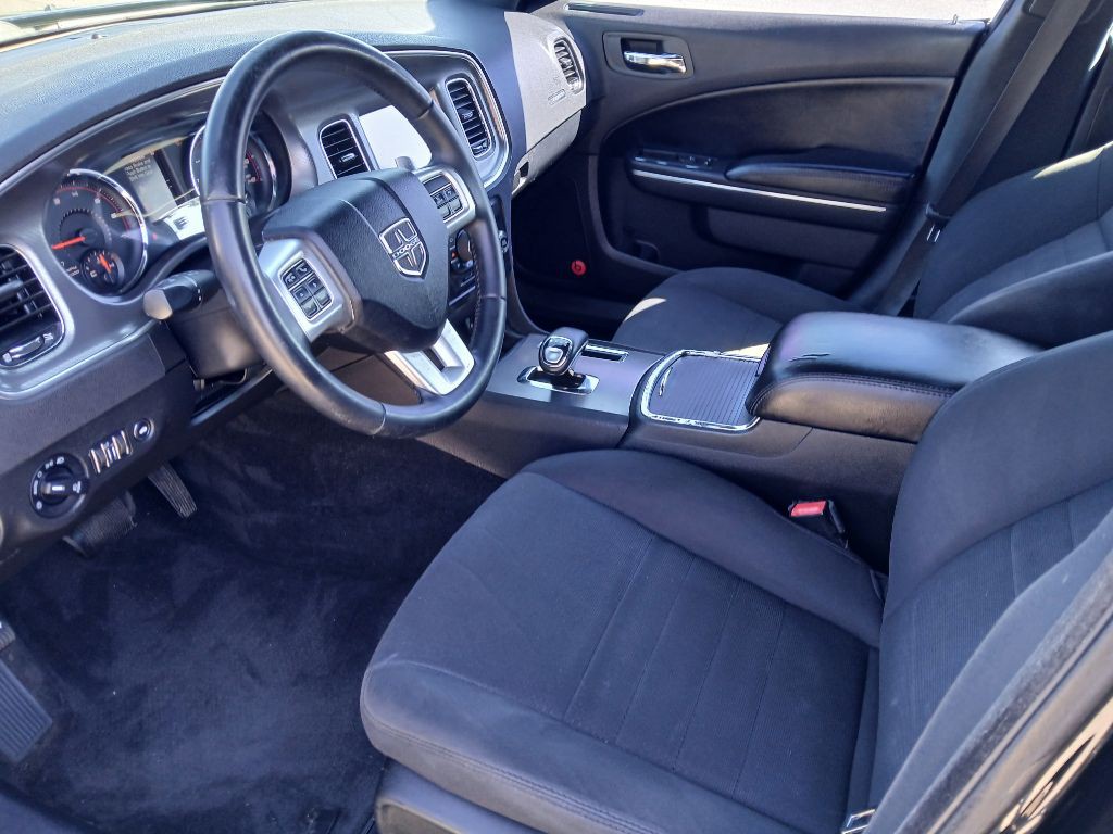 2013 Dodge Charger Image 8