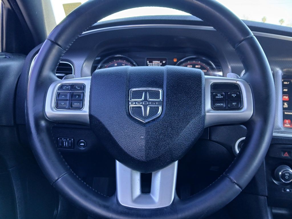 2013 Dodge Charger Image 11